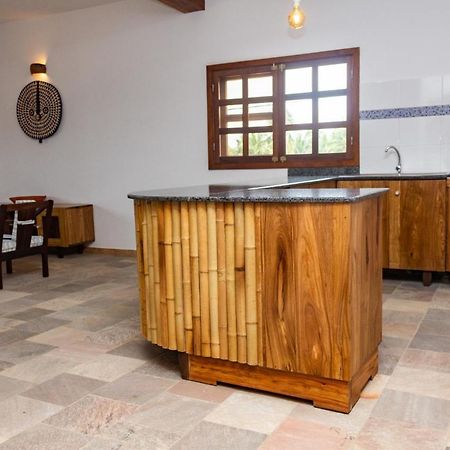 Hotel Otsunami Λομέ Εξωτερικό φωτογραφία