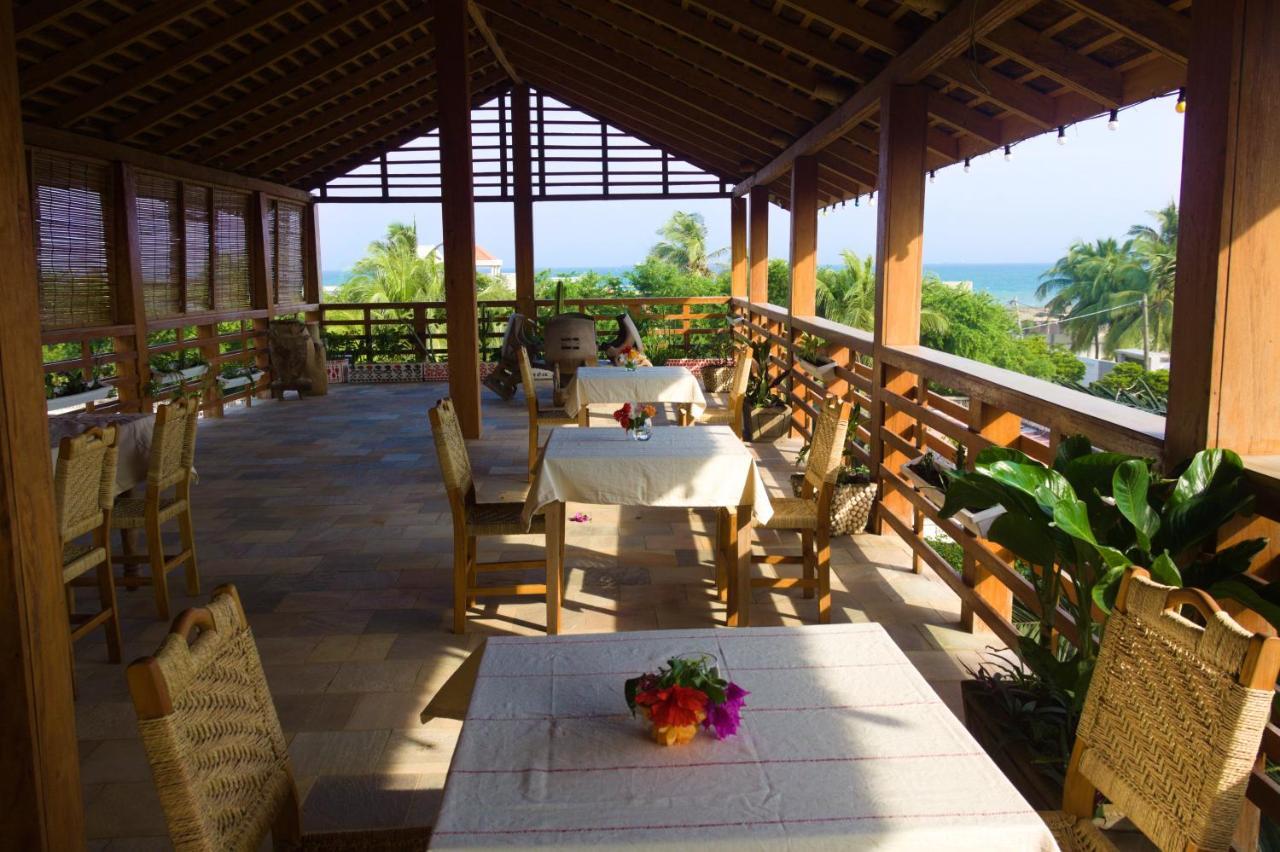 Hotel Otsunami Λομέ Εξωτερικό φωτογραφία