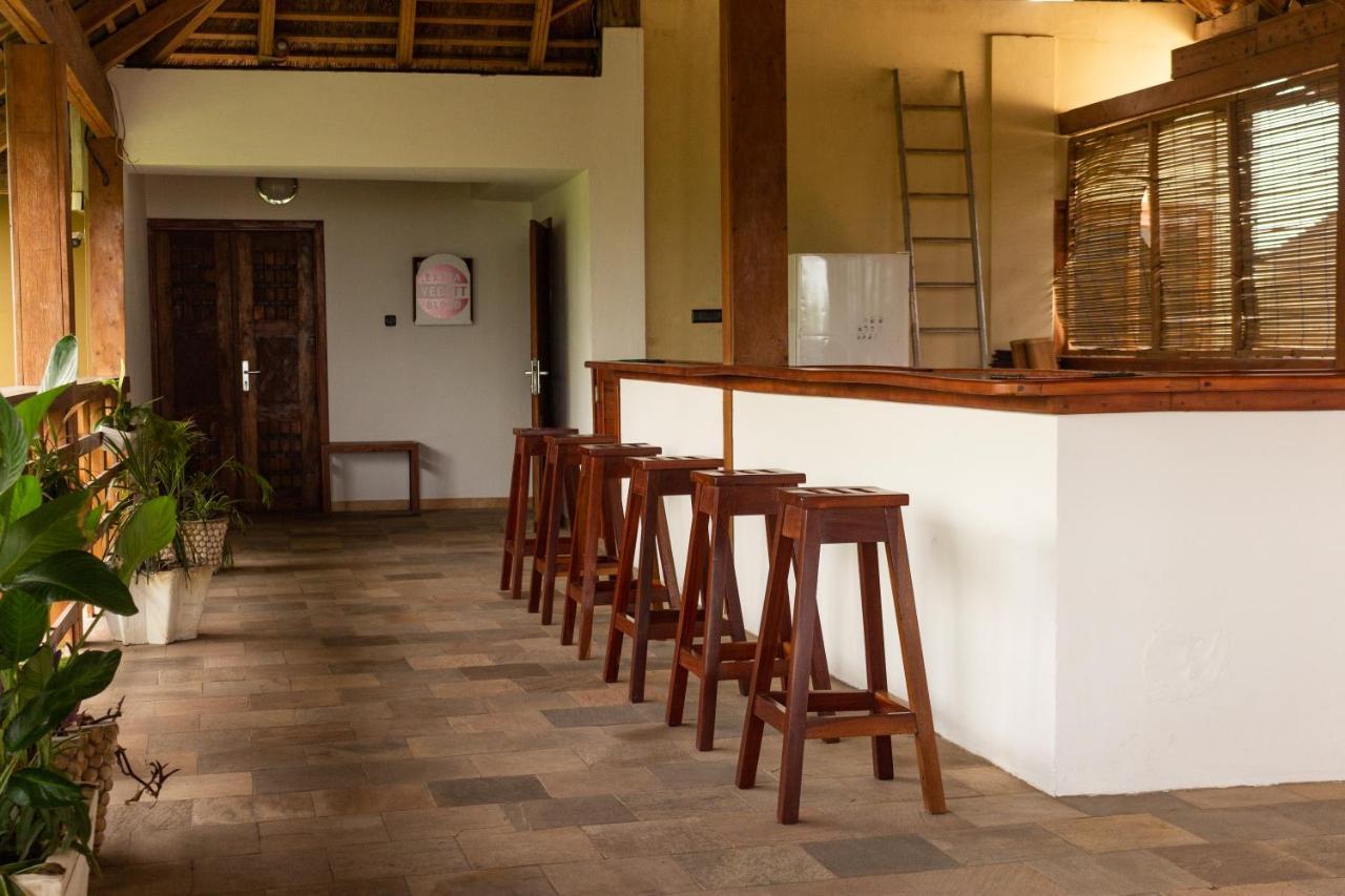 Hotel Otsunami Λομέ Εξωτερικό φωτογραφία